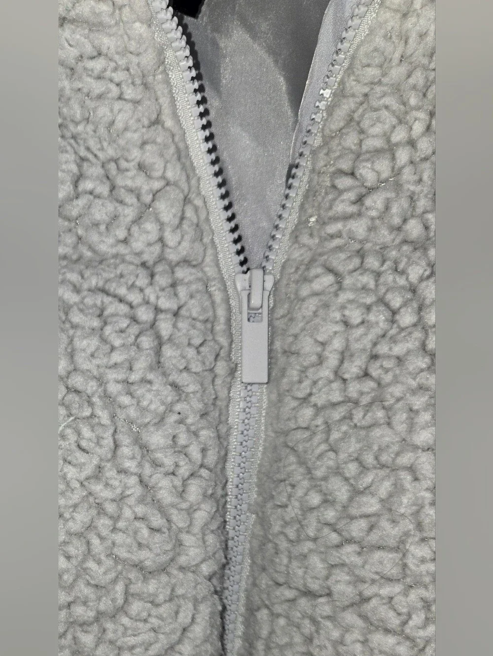 Planet Heart Gray Cropped Full Zip Juniors Sherpa Puffer Jacket Sz M